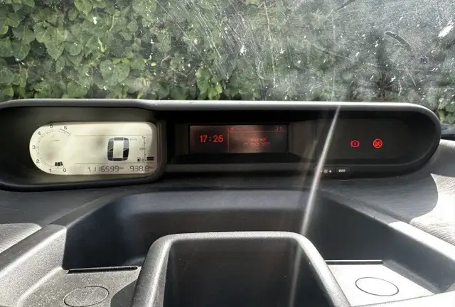 Citroen C3 Picasso view 15