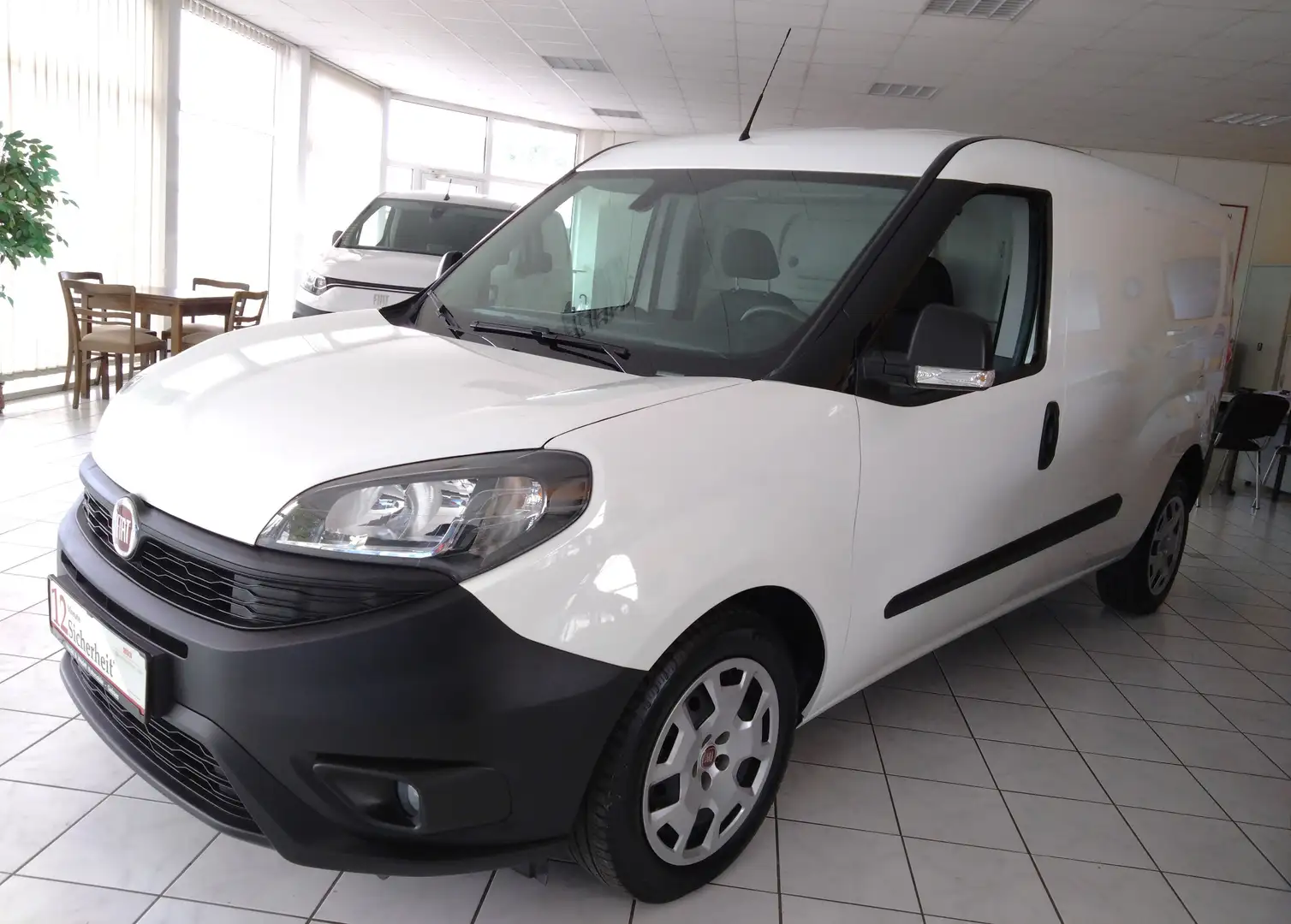 Fiat Doblo SX Maxi Kasten L2H2 1.6 MultiJet Rückfahrkamera Weiß - 1