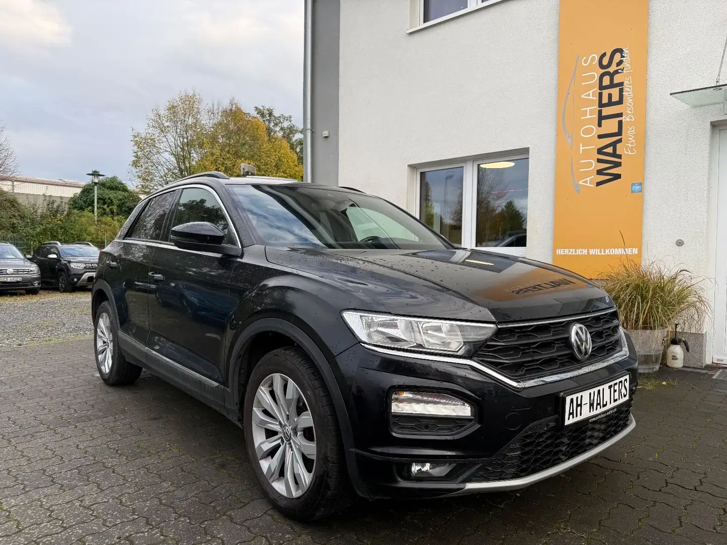 Volkswagen T-Roc Sport=Digitales Cookpit-Navi-Automatik= Schwarz - 1