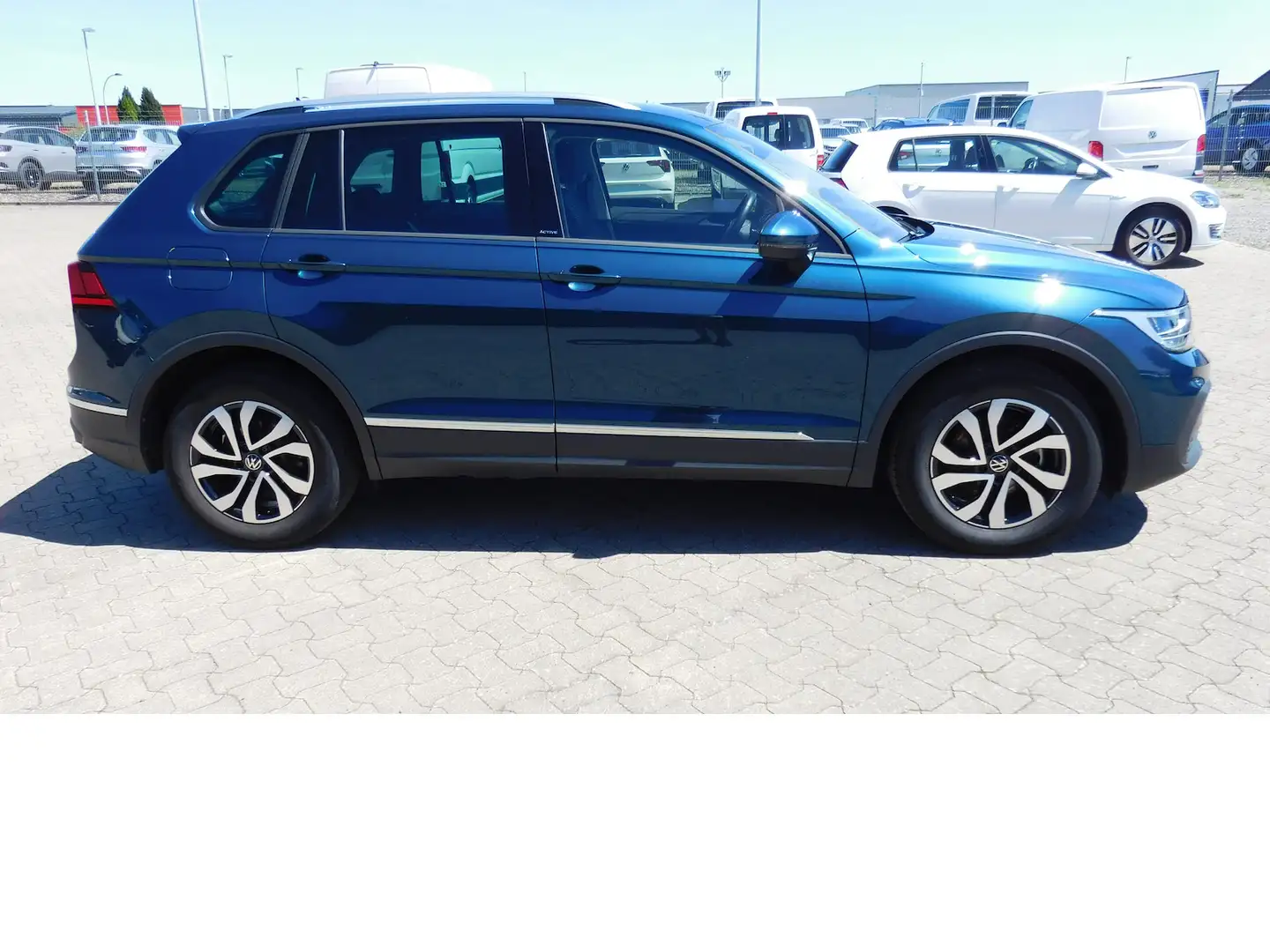 Volkswagen Tiguan 1.5 Life Active TSI BMT Klima Navi Alu Bleu - 2