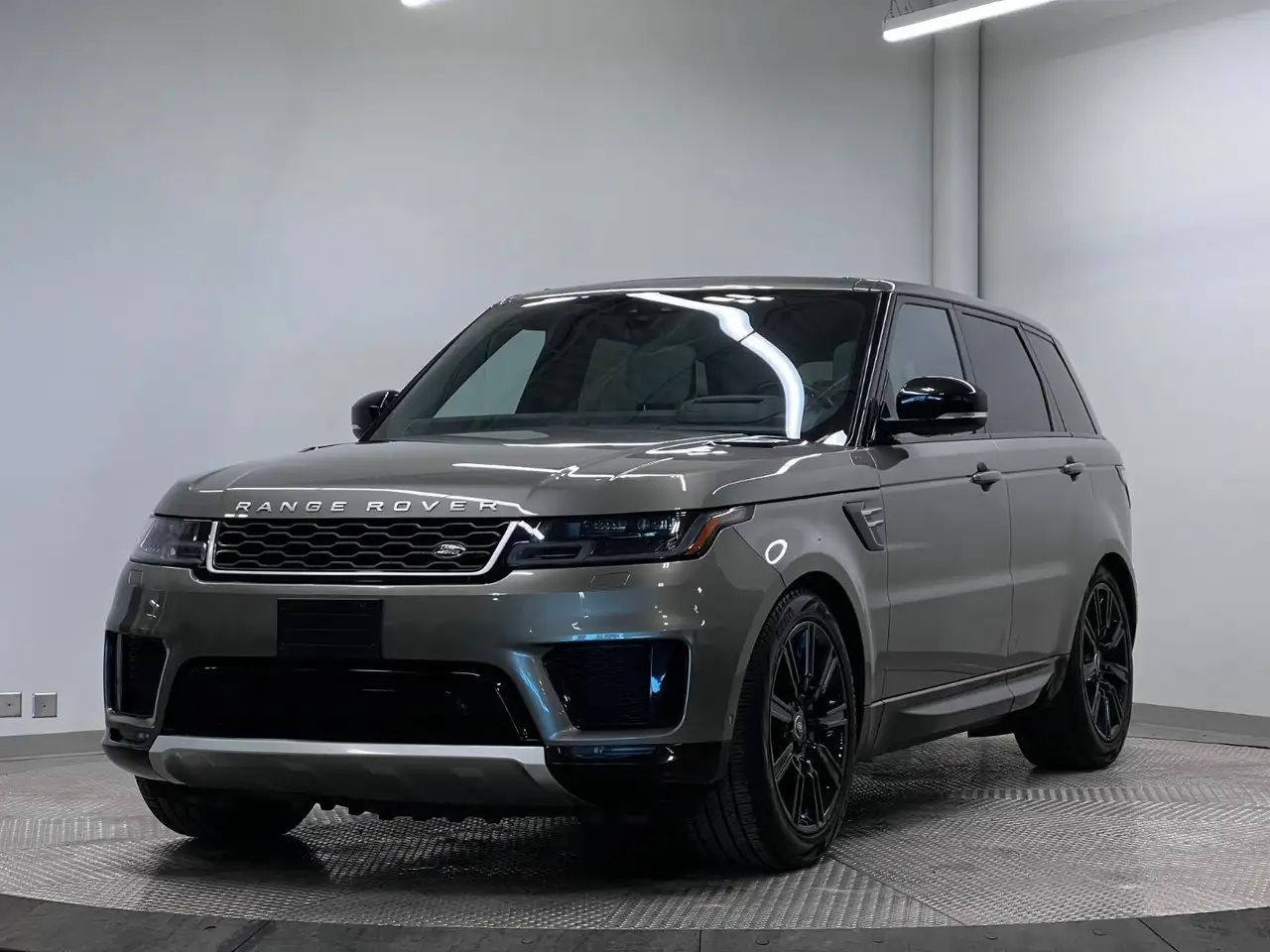 2020 Land Rover Range Rover Sport