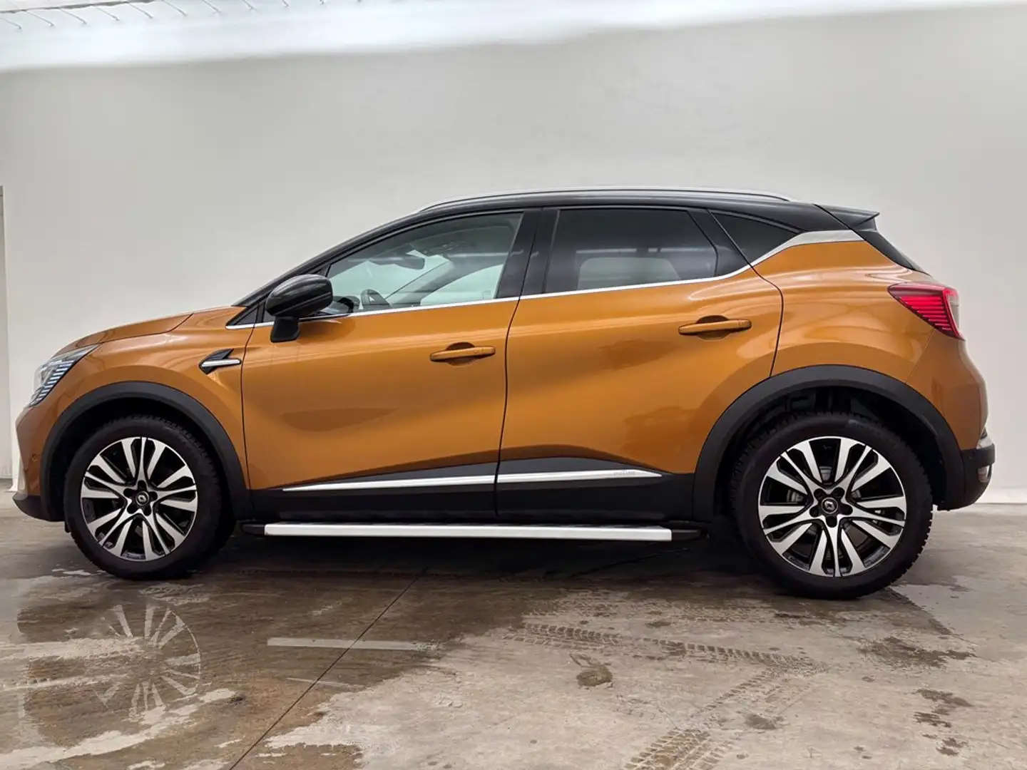 Renault Captur 1.5Blue dCi Initiale Paris EDC Leder GPS Camera Di Oranje - 2