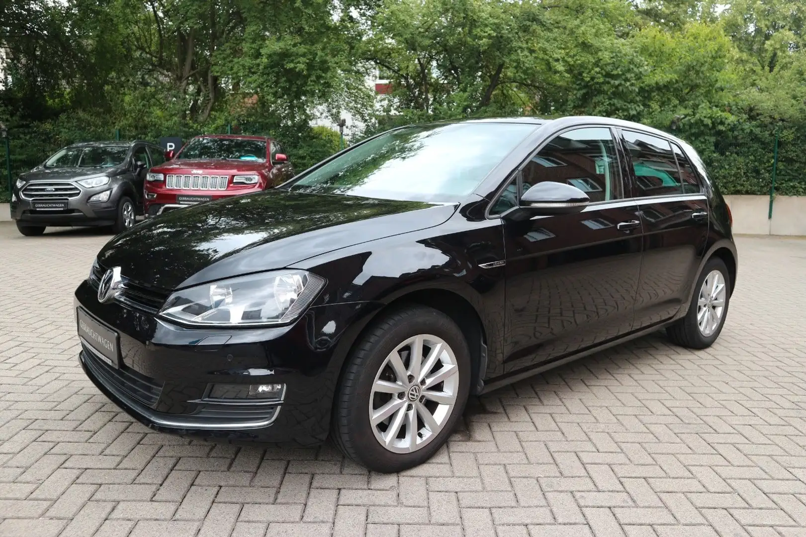 Volkswagen Golf VII LOUNGE NAVI/PDC/AHK Nero - 1