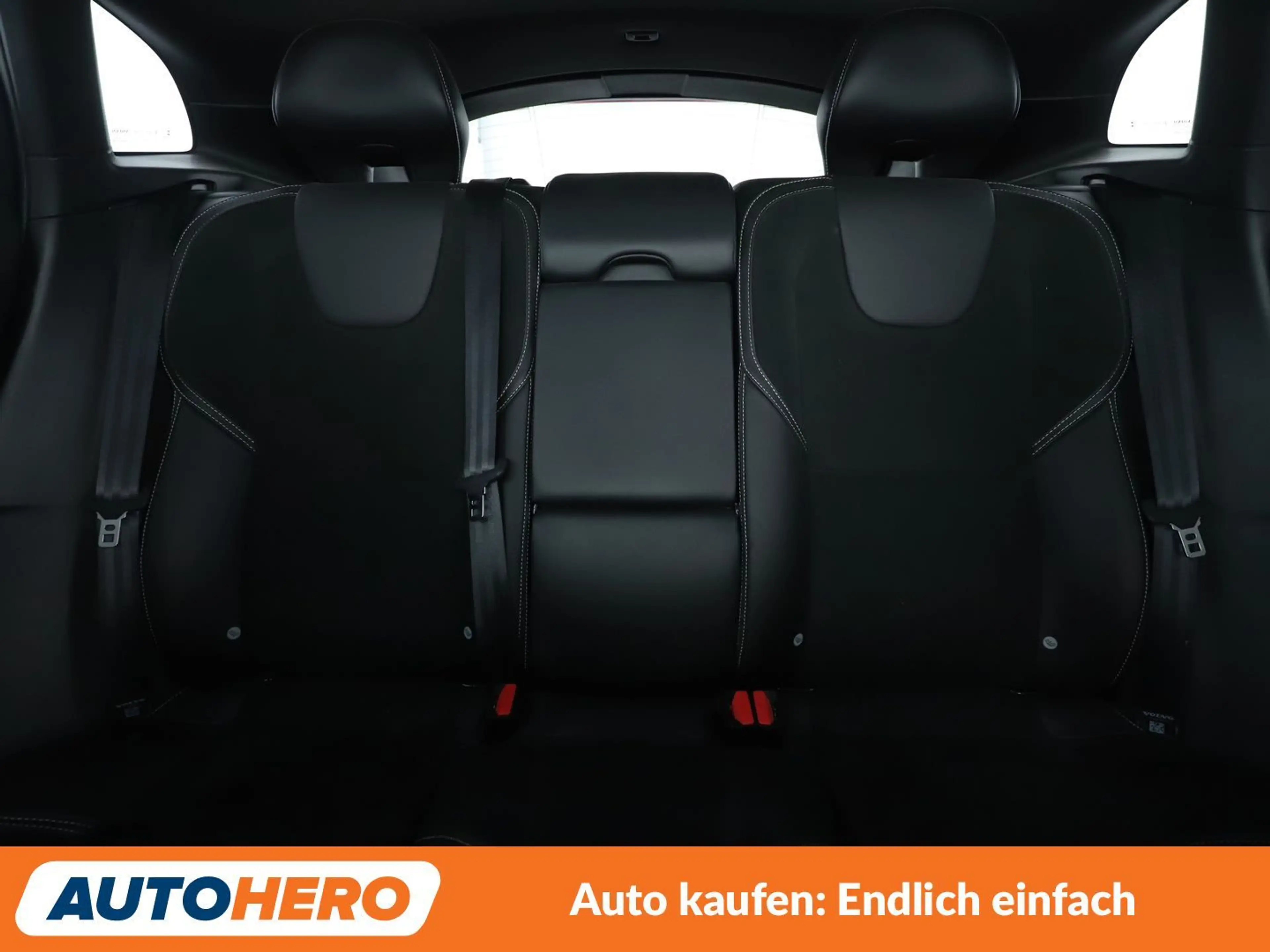 Volvo V40 2.0 T3 R-Design *NAVI*LED*TEMPO*PDC*SHZ* — photo 15