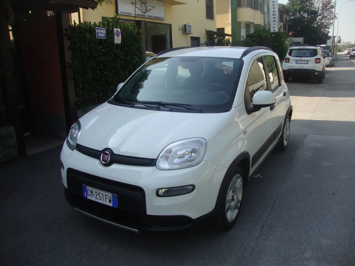 Fiat Panda 1.0 firefly hybrid City Life Weiß - 2