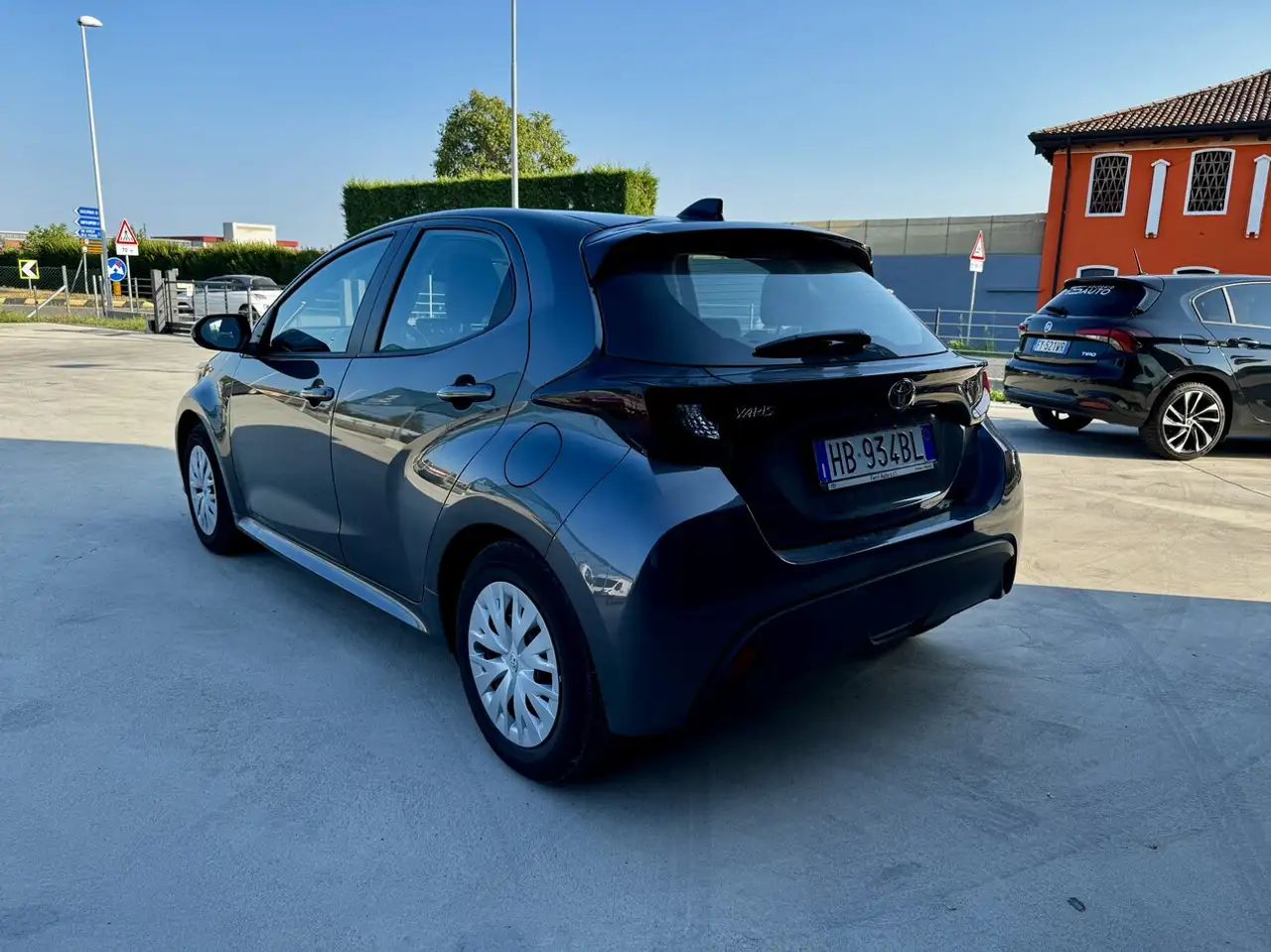 Toyota Yaris 1.5h Active, миниатюра 3