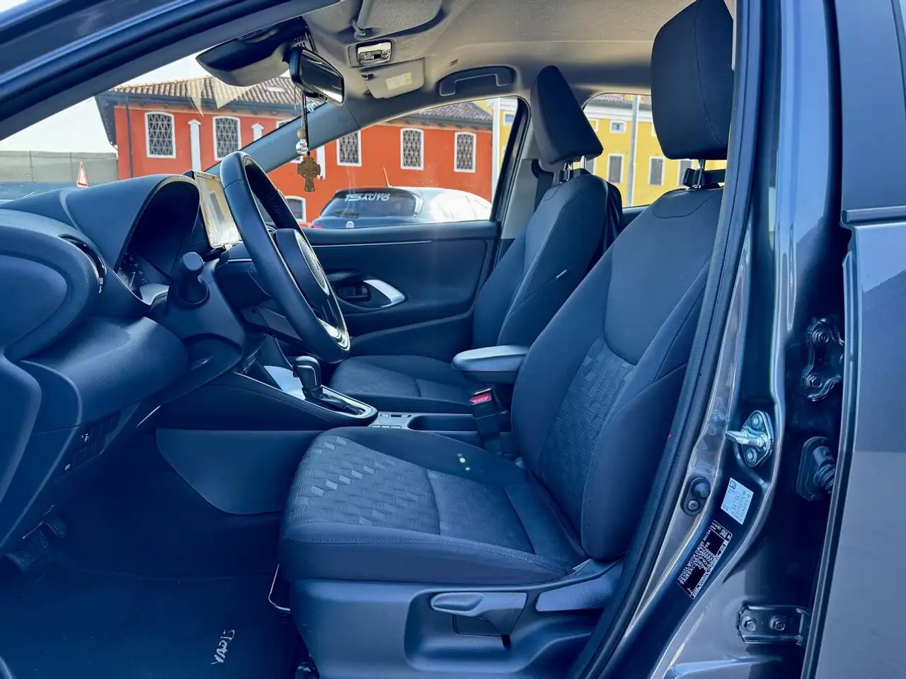 Toyota Yaris 1.5h Active, миниатюра 4