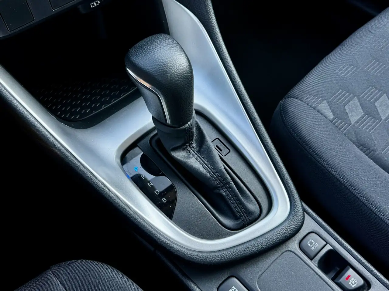 Toyota Yaris 1.5h Active, миниатюра 13