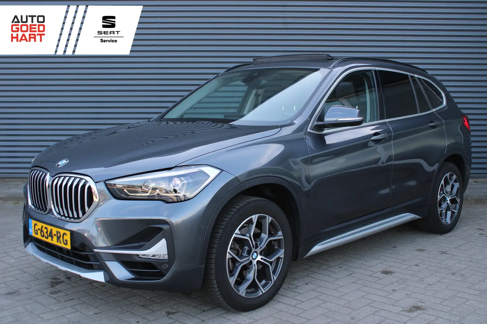 BMW X1 sDrive20i X-Line Panoramdak Full-Led Head-Up Dakot Grijs - 1