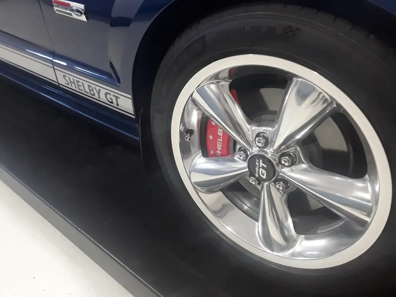 Ford Mustang снимка Ford Mustang