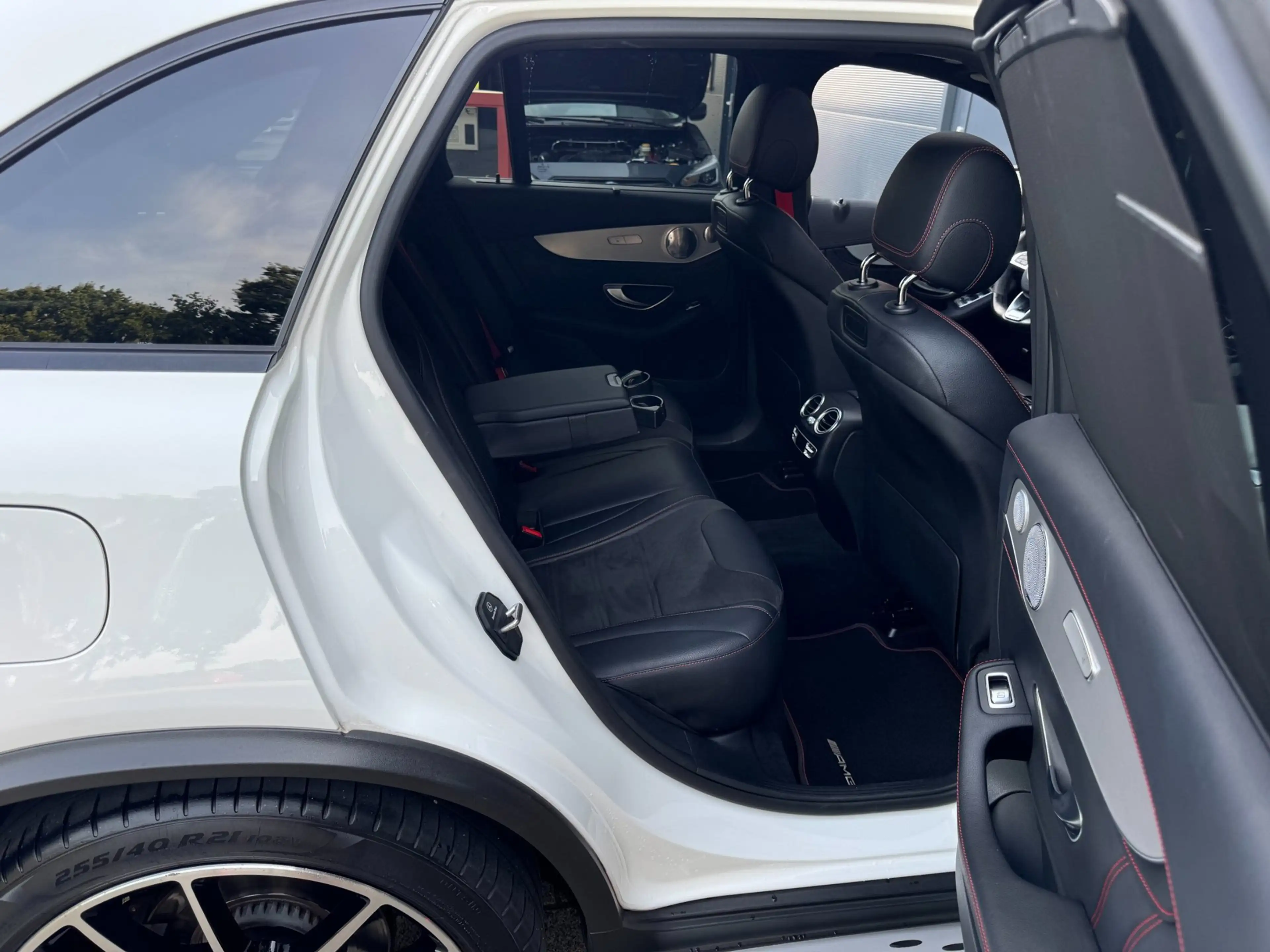 Mercedes-Benz GLC 43 AMG 4MATIC / LUCHTVERING / TREKHAAK / STANDKACHEL / BU — photo 32