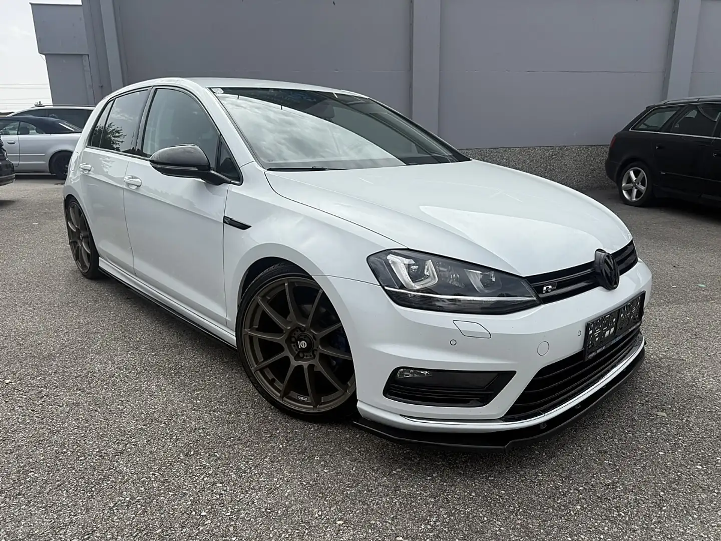 Volkswagen Golf R -Line 1,6 TDI Weiß - 2
