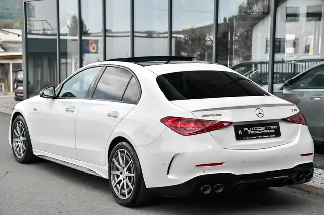 Mercedes-Benz C Class view 5