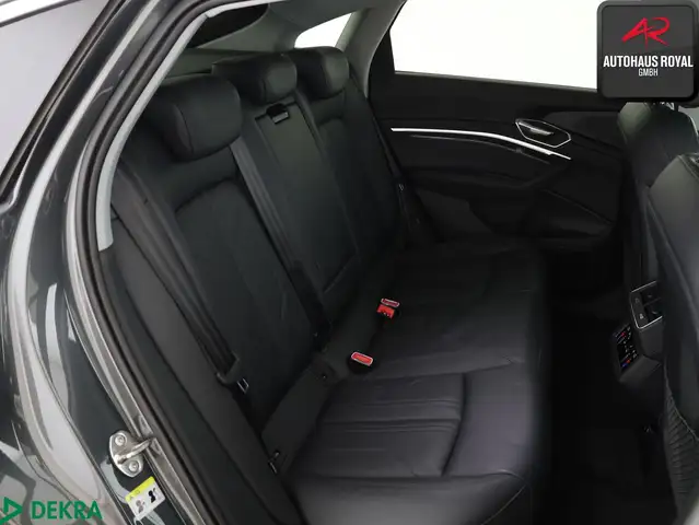 Audi E-Tron view 12