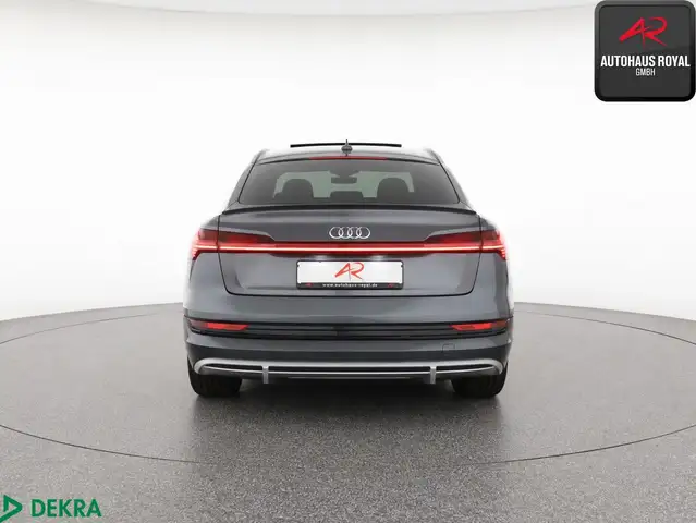 Audi E-Tron view 4