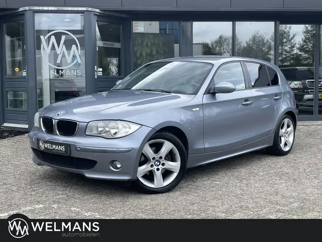 BMW 120 1-serie 120i Executive Aut6 | 17 inch | Sportstoel