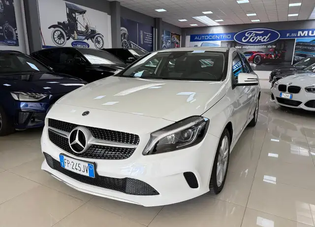 Mercedes-Benz A 180 d Sport FULL LED - PELLE/TESSUTO