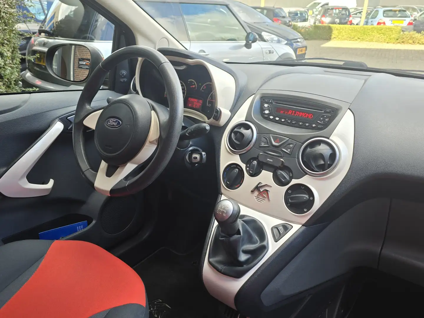 Ford Ka/Ka+ 1.2 Titanium Apk| Airco |Zwart |3DR Zwart - 2