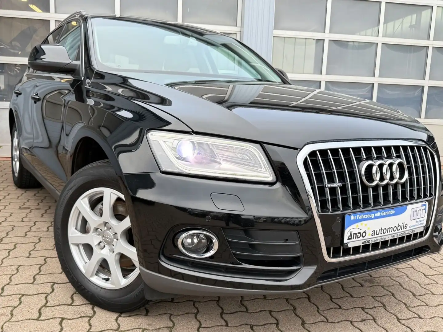 Audi Q5 2.0 TDI quattro ultra Xenon/Navi/Leder/SHZ Schwarz - 2