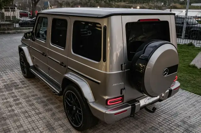 Mercedes-Benz G 63 Amg view 9