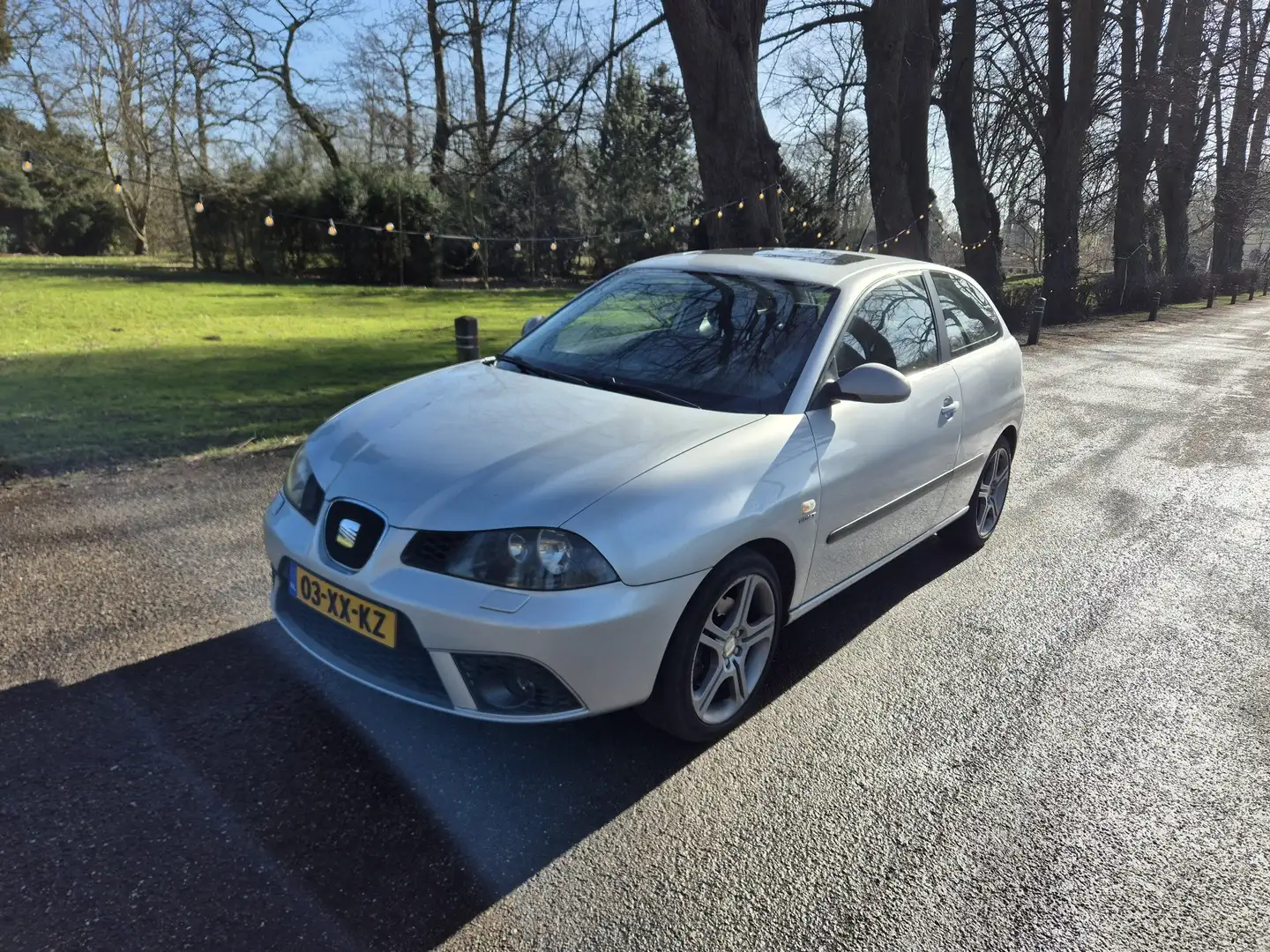 SEAT Ibiza 1.8-20V VT FR | ORIGINEEL NL | NAP | Facelift 2007 Zilver - 1