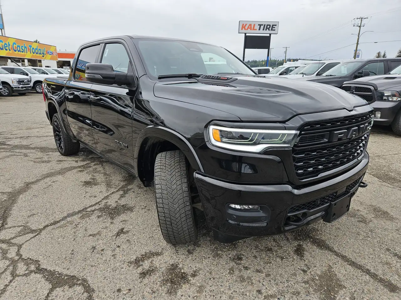 RAM 1500 снимка RAM 1500