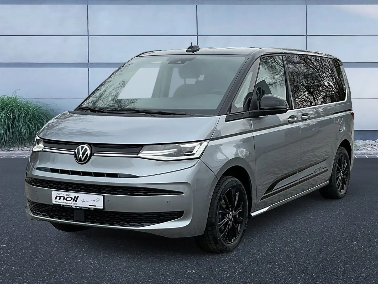 Volkswagen T7 Multivan Multivan Edition 2.0 TDI DSG KÜ Silber - 1