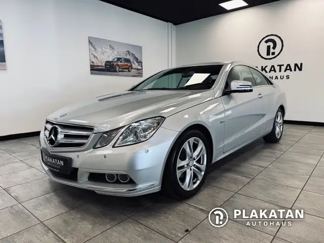 Mercedes-Benz E 250 Coupe Automatik Tempomat MB Service