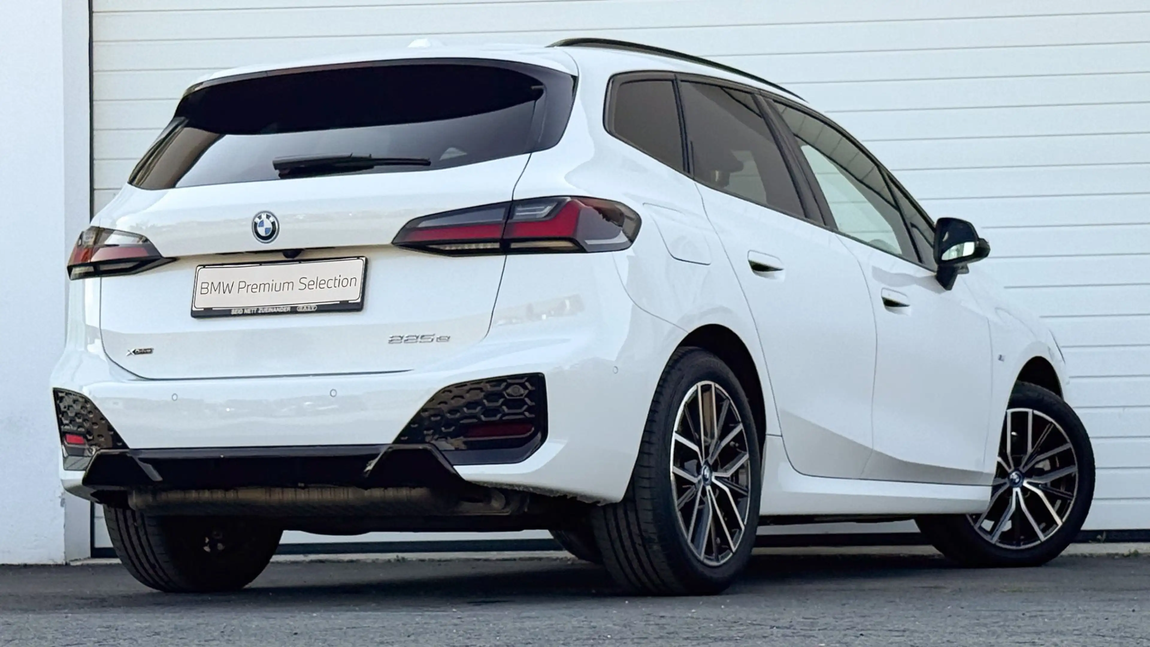 BMW 225 e xDrive M-Sportpaket — photo 4