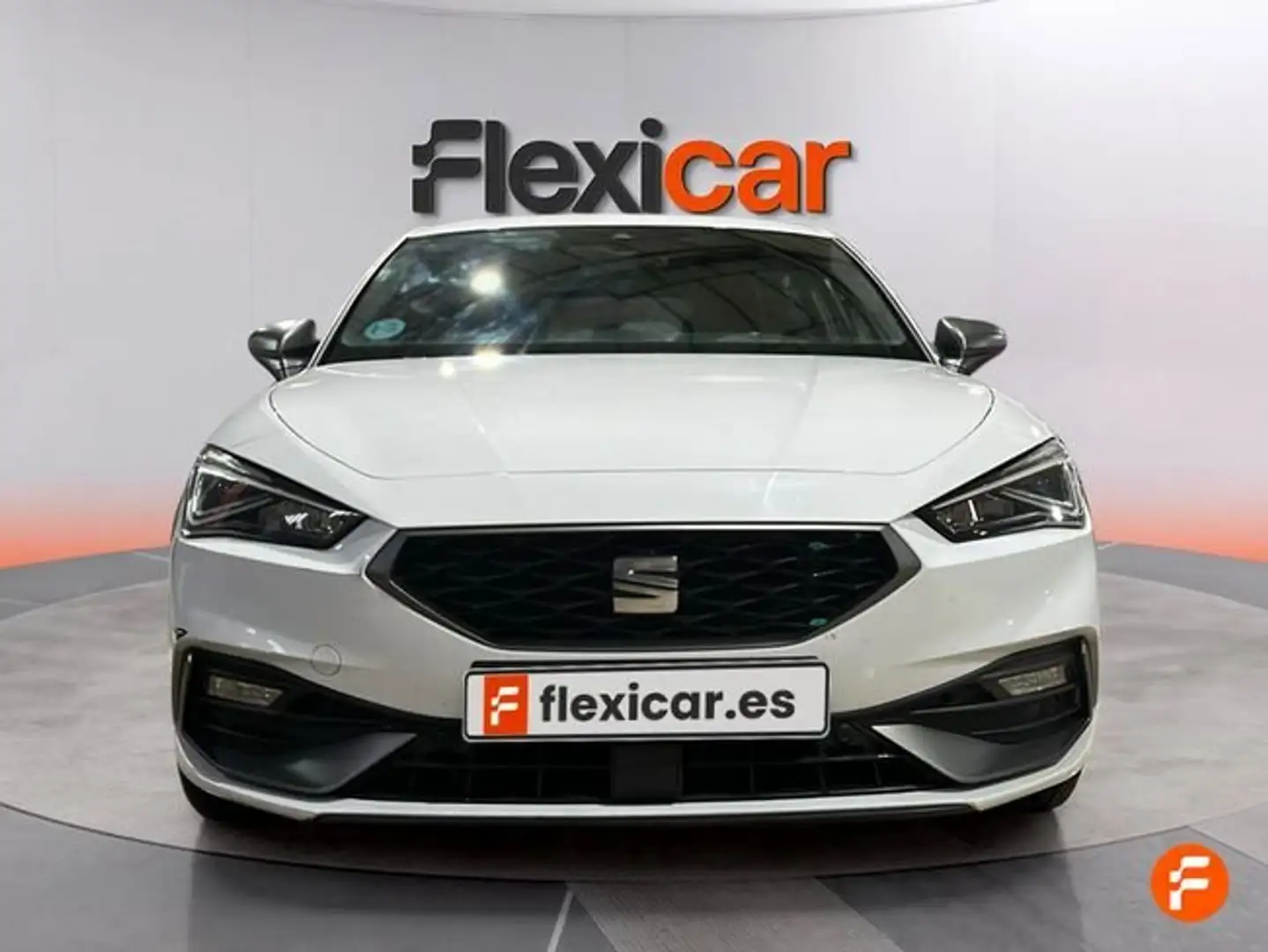 SEAT Leon 1.0 TSI S&S FR 25º Aniversario 110 Blanco - 2