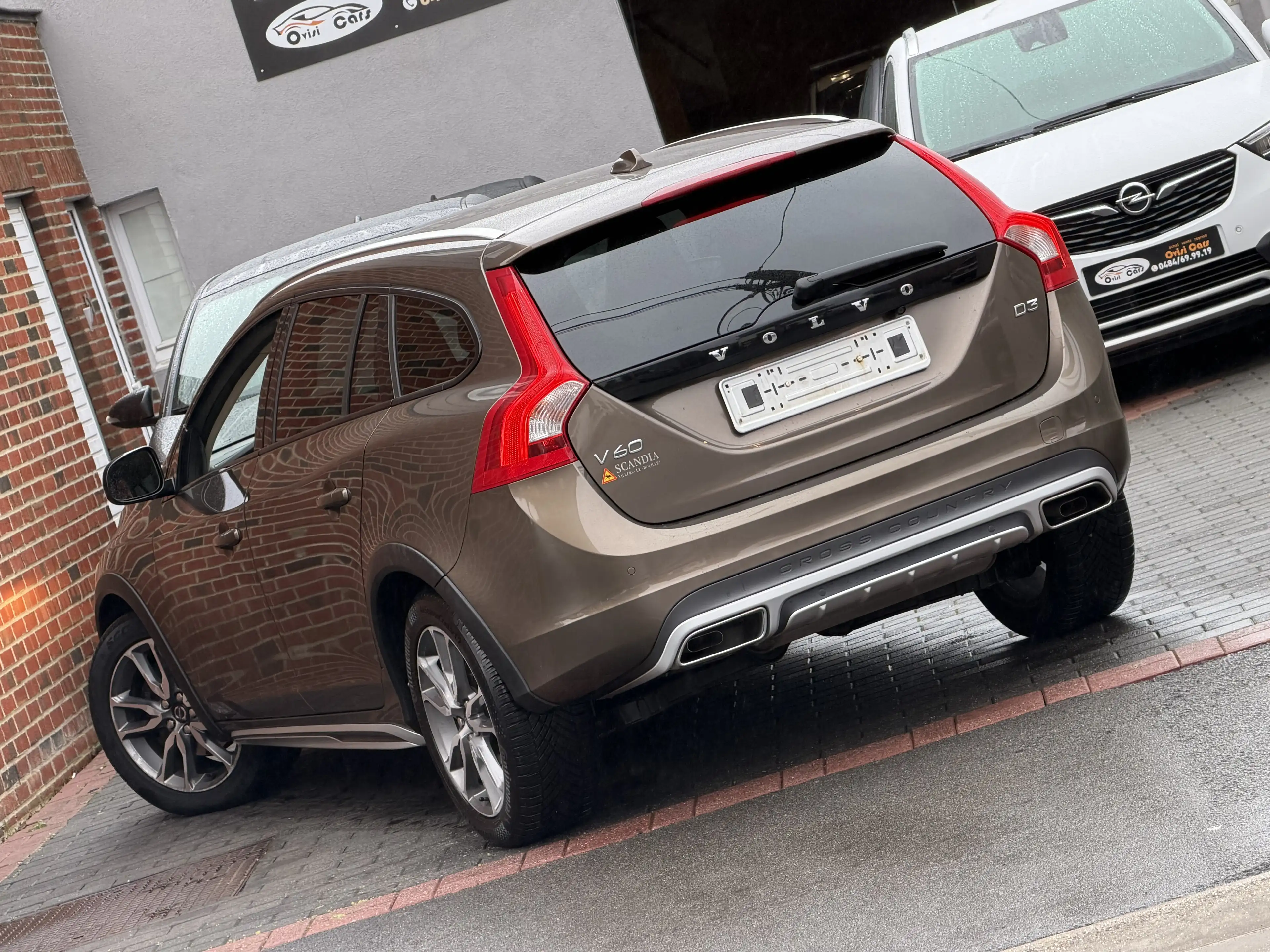 Volvo V60 Cross Country / 1ERE PROPRIÉTÉ CARNET D’ENTRETIEN/ — photo 6