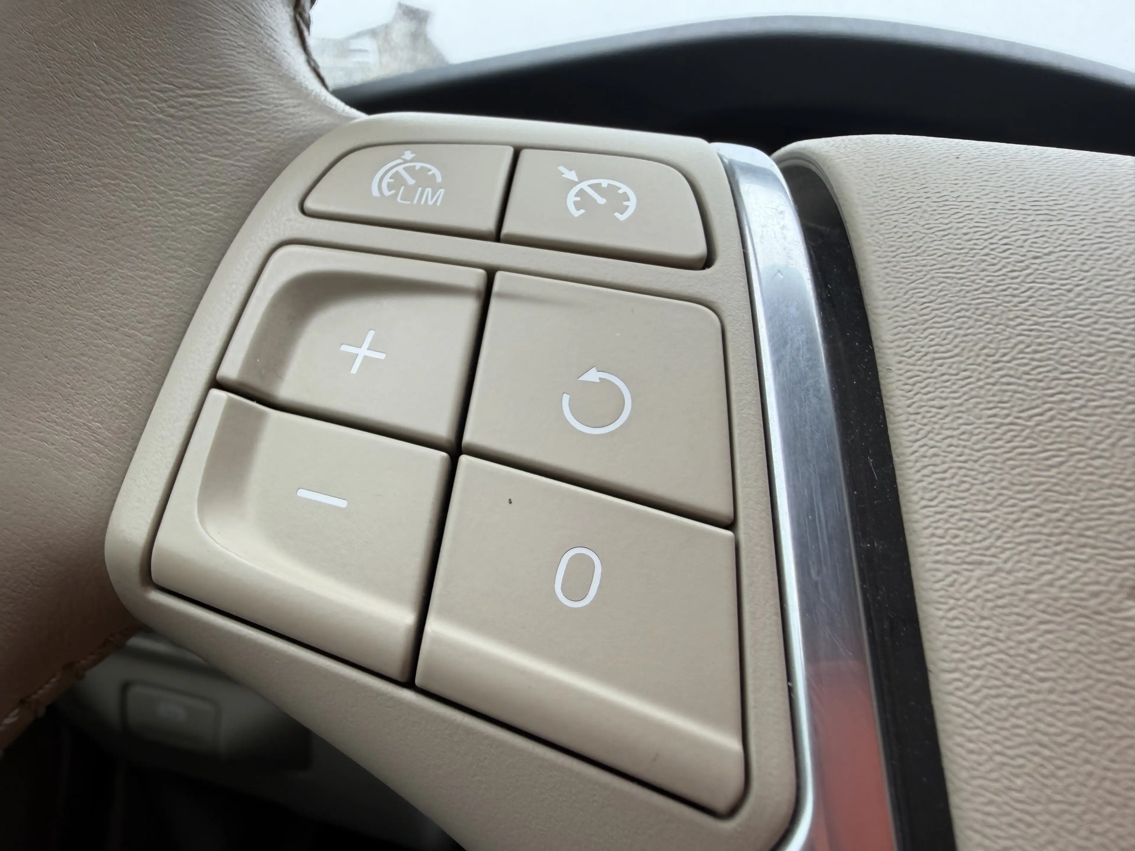 Volvo V60 Cross Country / 1ERE PROPRIÉTÉ CARNET D’ENTRETIEN/ — photo 15