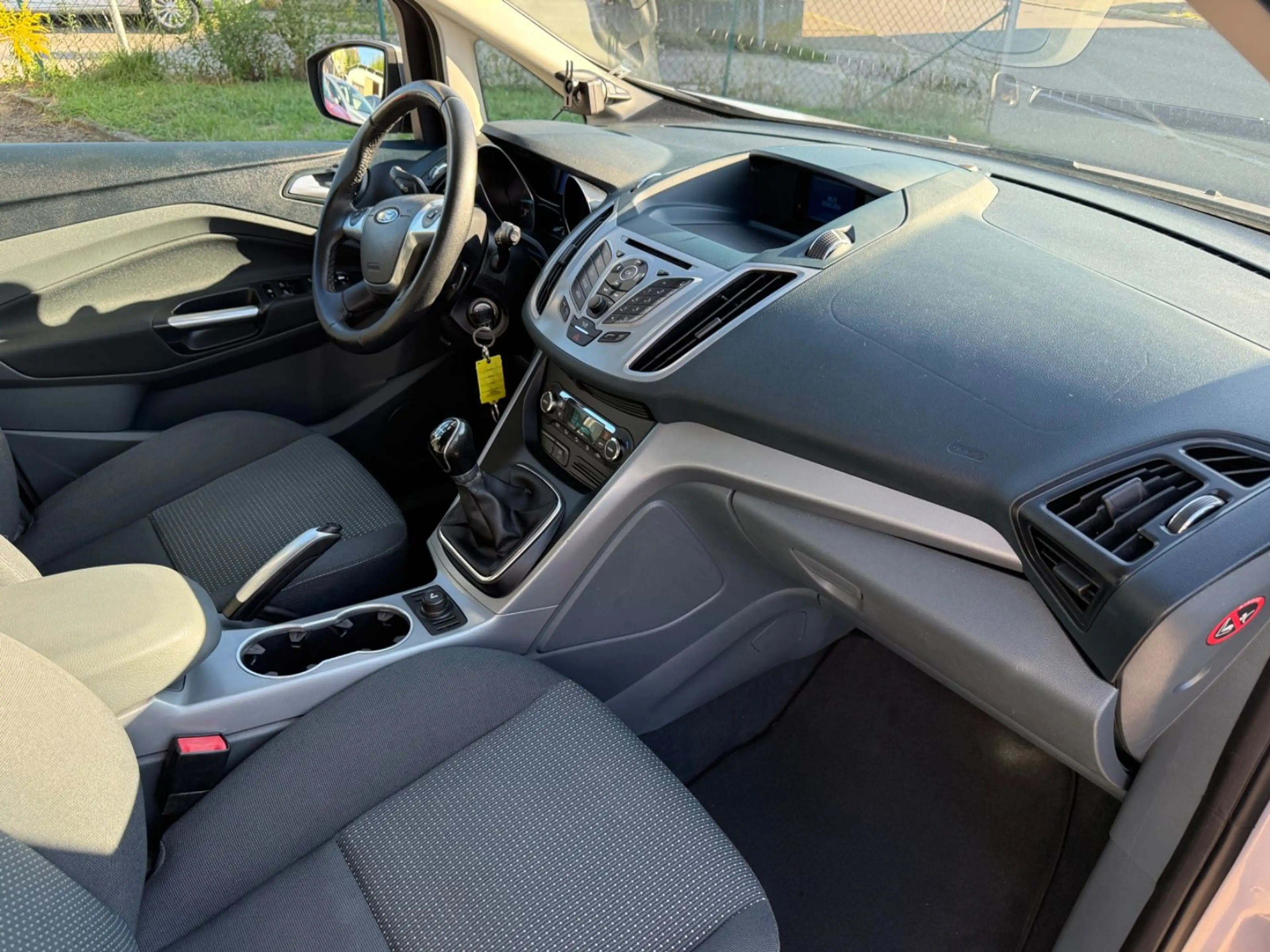 Ford C-Max 1.6 Trend Finanzierung/Garantie — photo 9