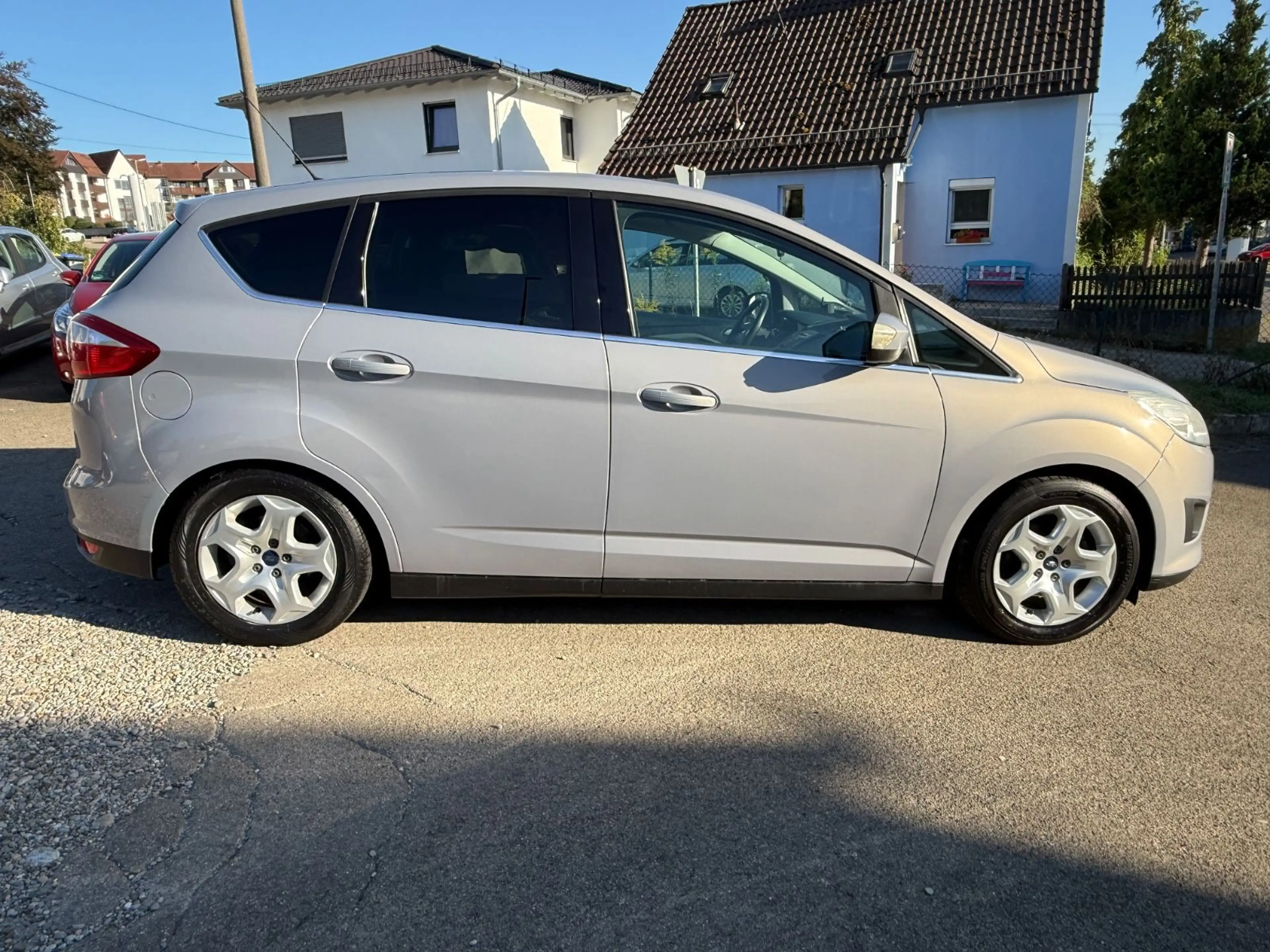 Ford C-Max 1.6 Trend Finanzierung/Garantie — photo 3