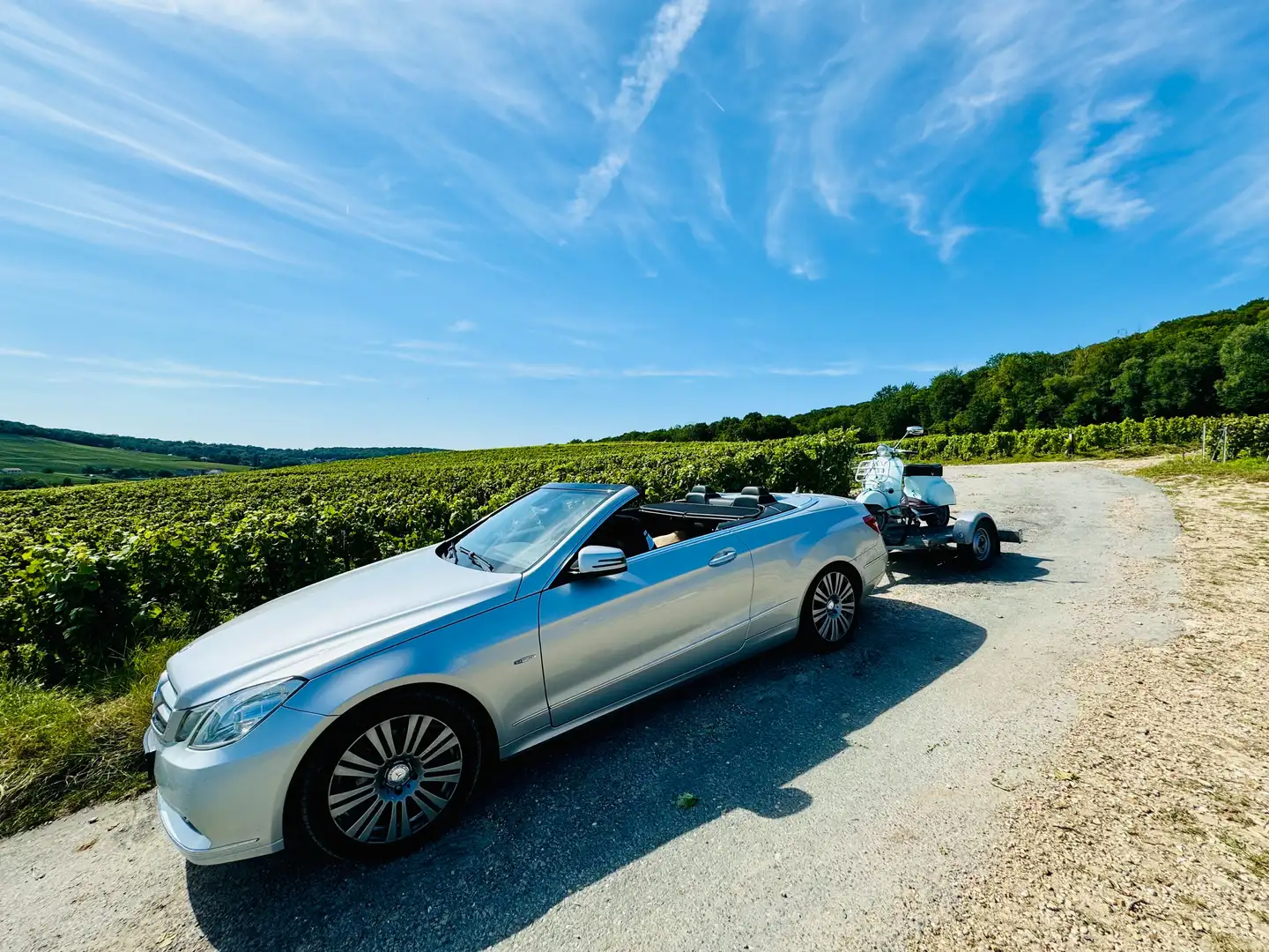 Mercedes-Benz E 250 E 250 CGI Cabrio BlueEFFICIENCY Automatik Elegance Zilver - 1