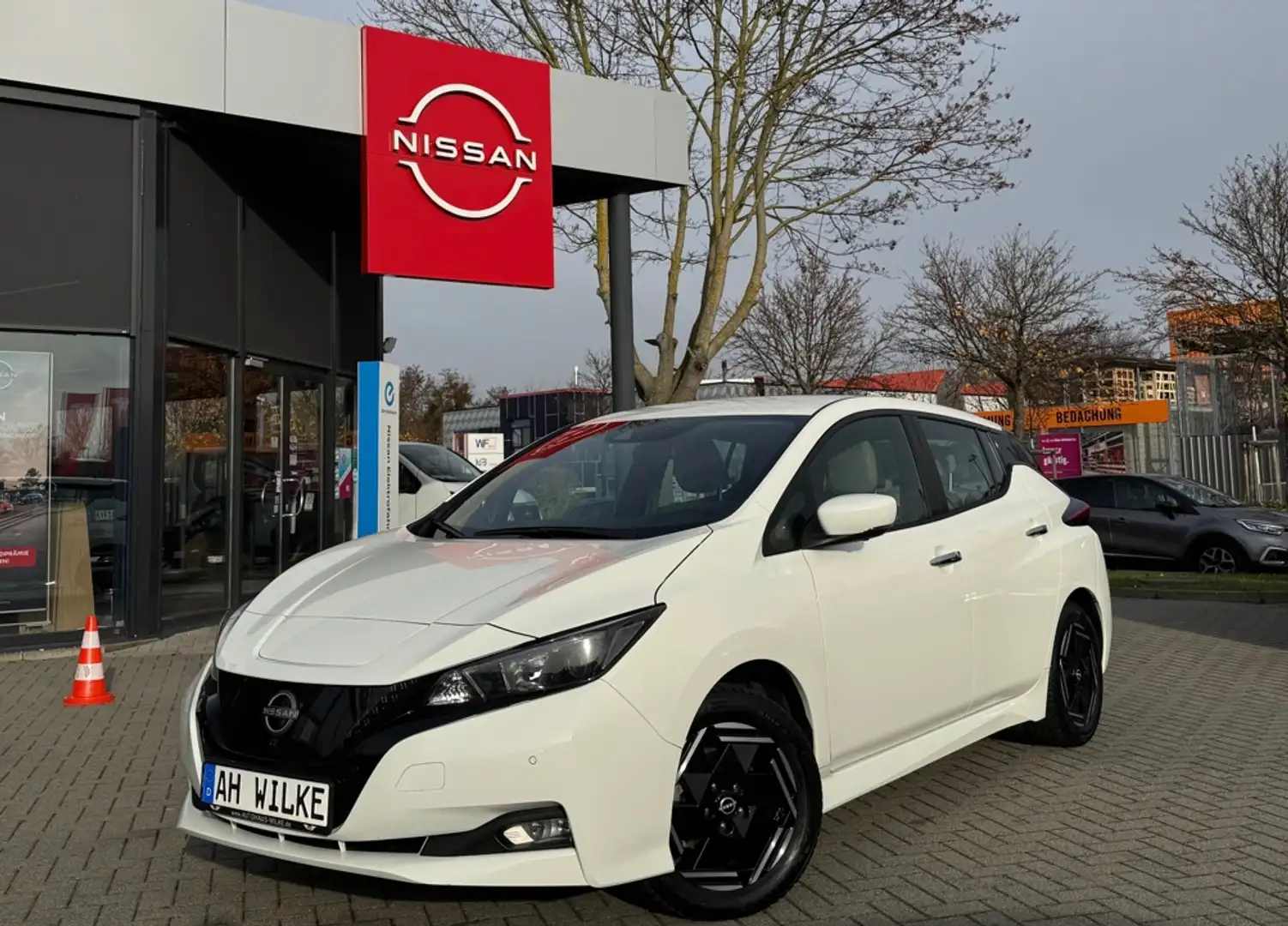 Nissan Leaf Acenta 40kWH 360° TECHNIK PAKET Alb - 1