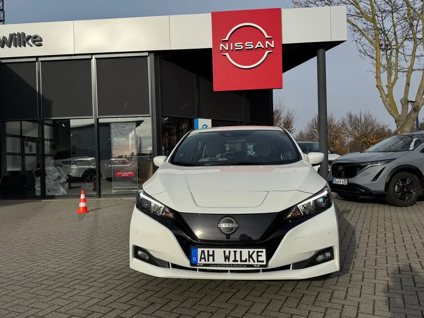 Nissan Leaf Acenta 40kWH 360° TECHNIK PAKET Alb - 2