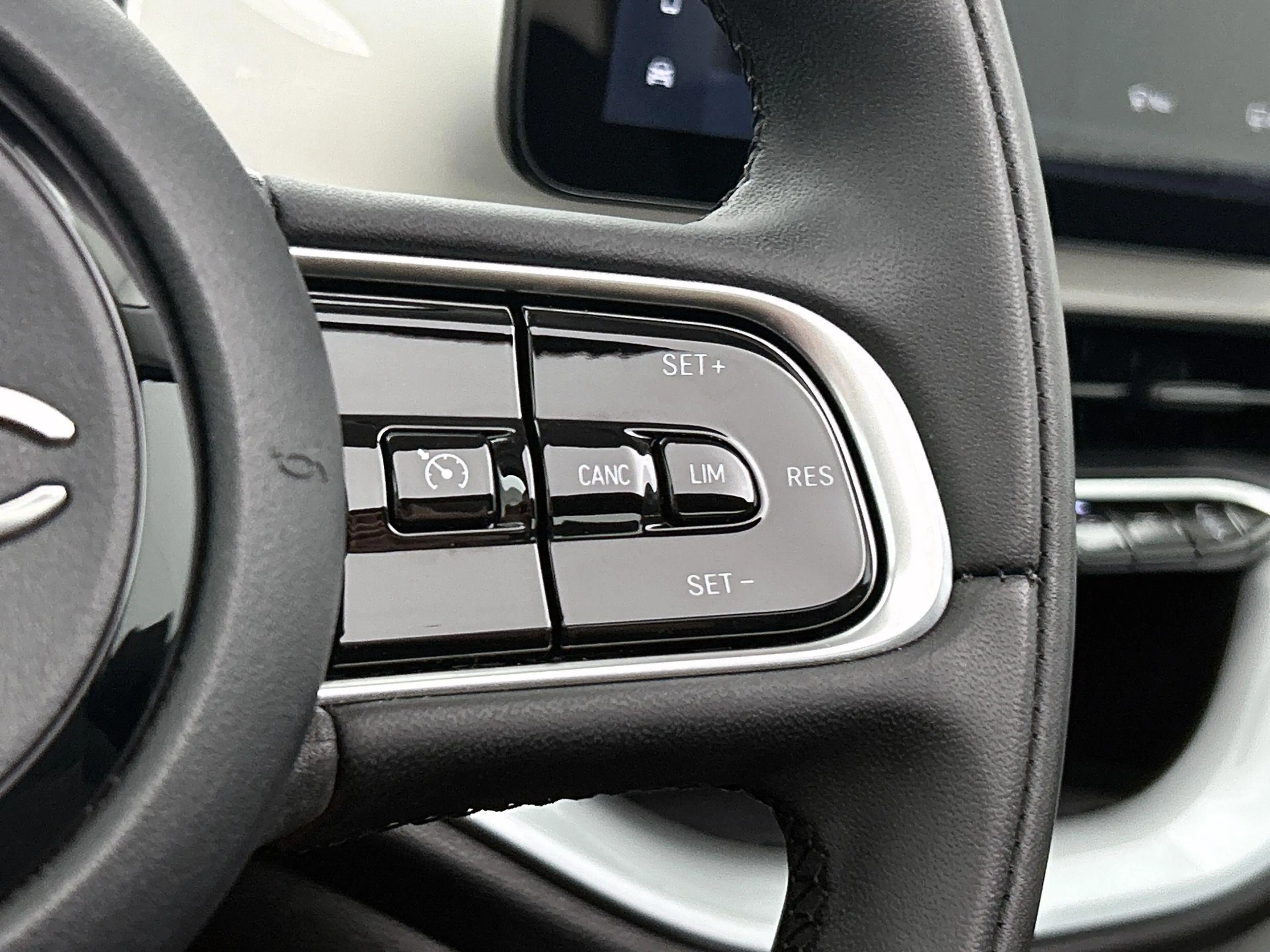 Fiat 500e Icon | SOH: 95,25% | Apple Carplay/Android Auto | — photo 6