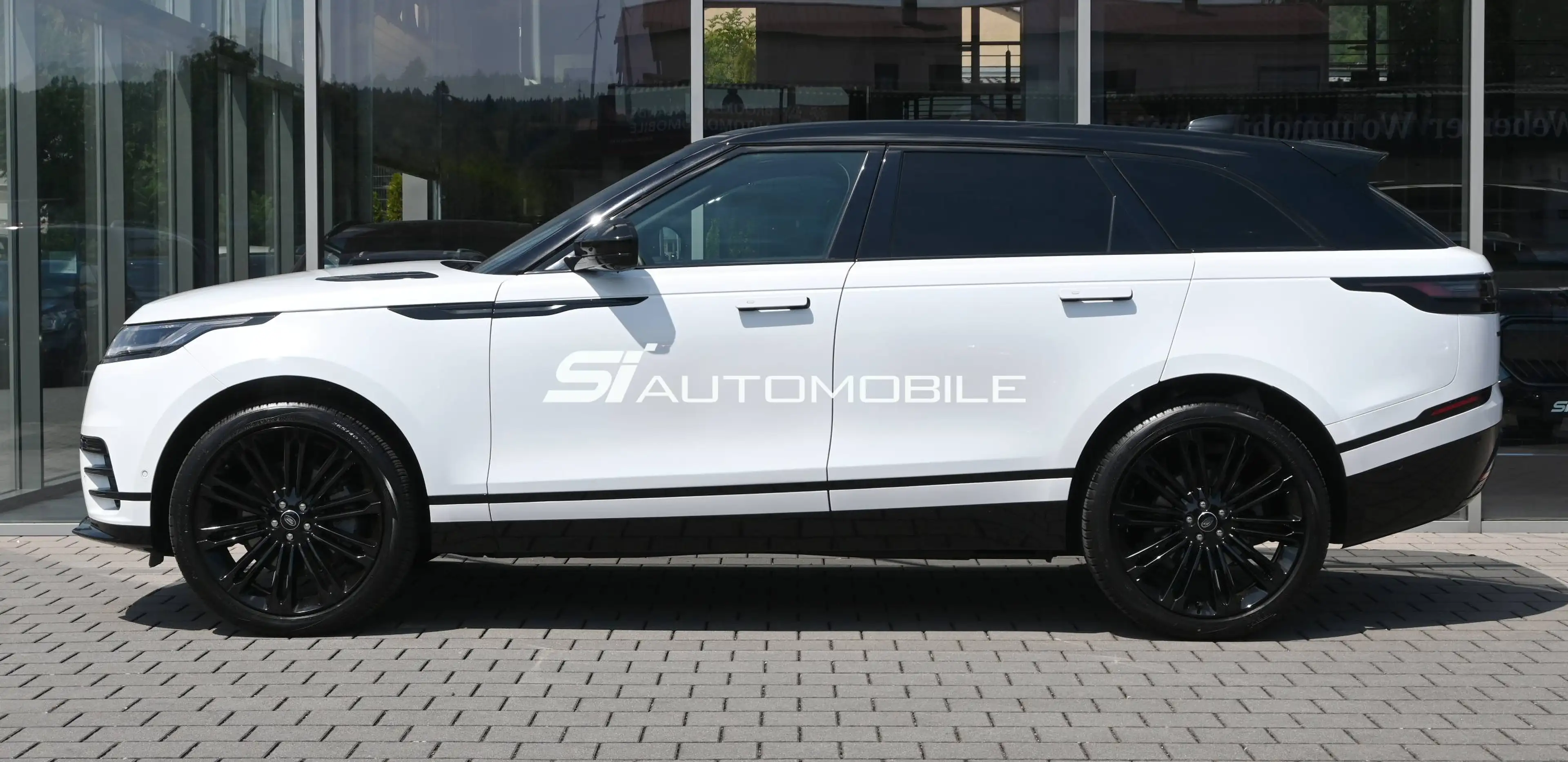 Land Rover Range Rover Velar D300 DYNAMIC HSE *UVP 112.884€*ACC*HUD*PANO* — photo 2