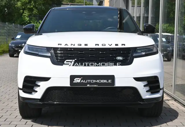 Land Rover Range Rover Velar view 8
