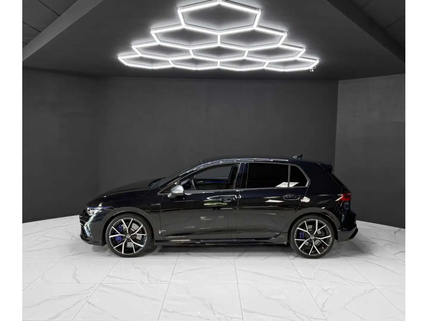 Volkswagen Golf R VIII R 2.0 TSI 4Motion MY23 Noir - 2