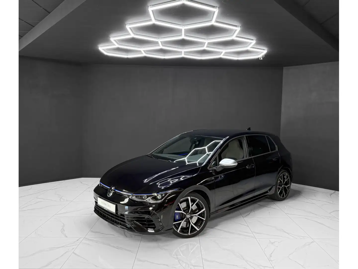 Volkswagen Golf R VIII R 2.0 TSI 4Motion MY23 Noir - 1