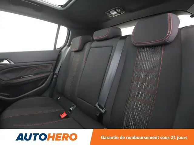 Peugeot 308 view 14