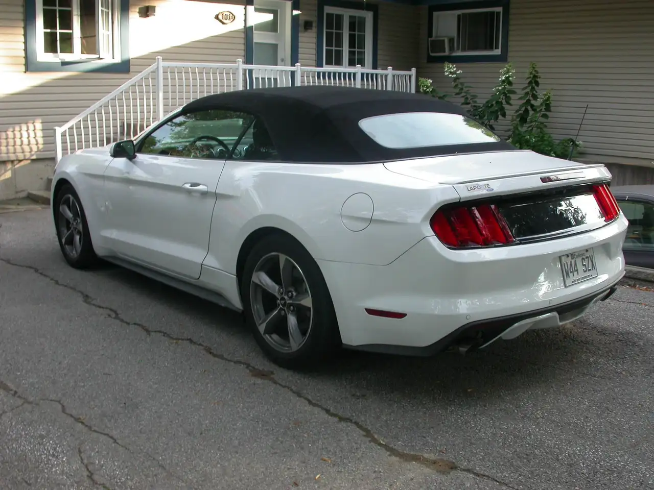 Ford Mustang снимка Ford Mustang