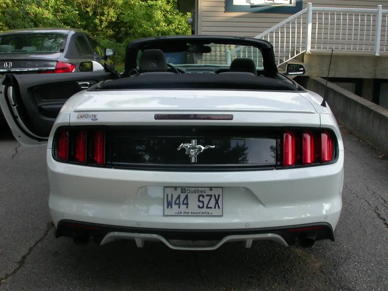 Ford Mustang снимка Ford Mustang