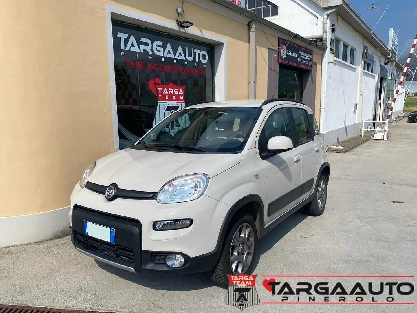 Fiat Panda 1.3 MJT 95 CV S&S 4x4 Beige - 1