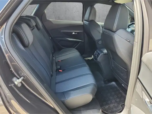 Peugeot 3008 view 14