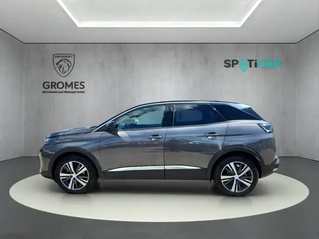 Peugeot 3008 view 6