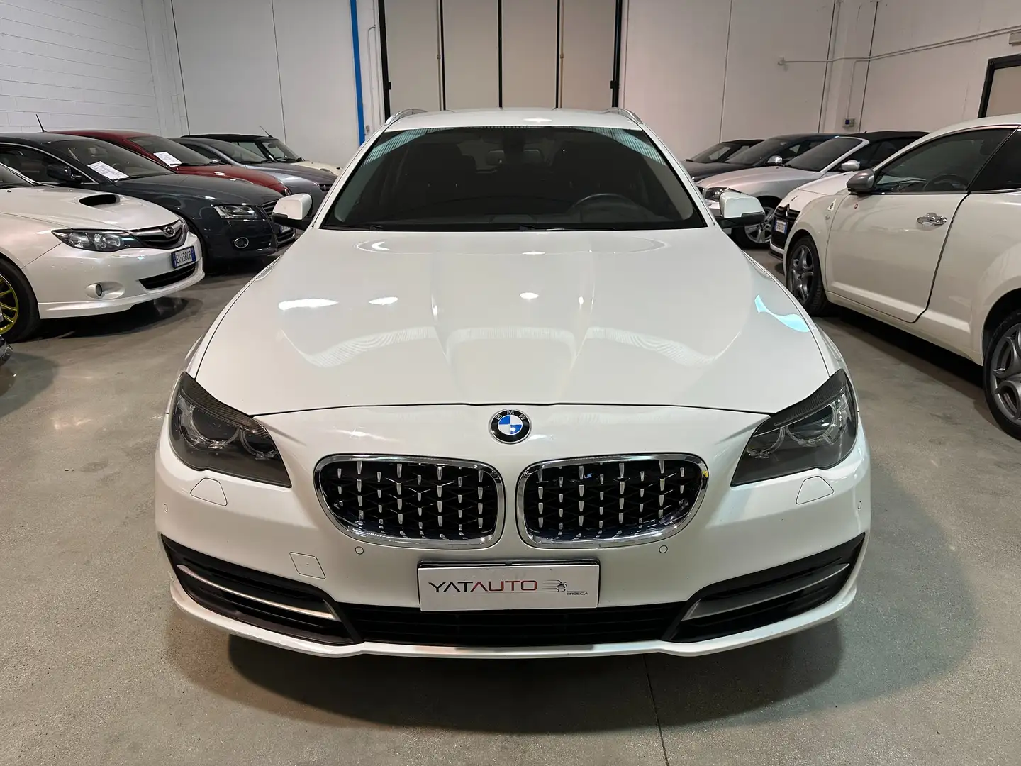 BMW 518 Serie 5 F11 Touring 518d Euro6 Blanc - 2