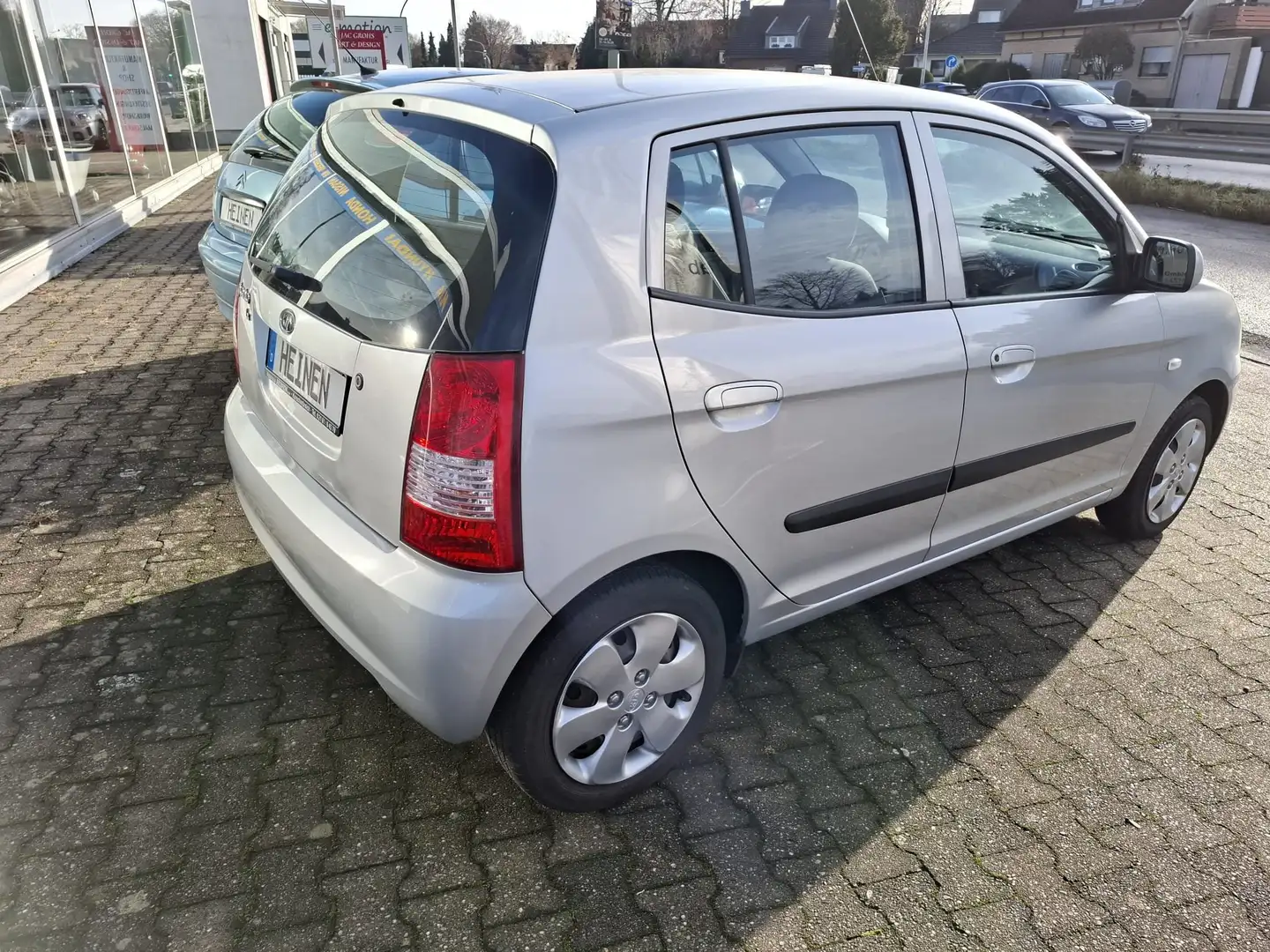 Kia Picanto 1.1 LX Grau - 2